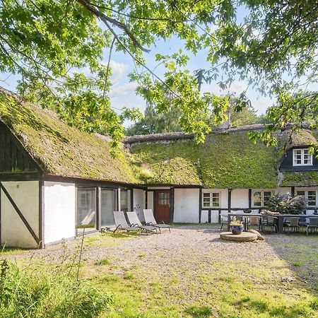 15 Person Holiday Home In Hundslund Экстерьер фото