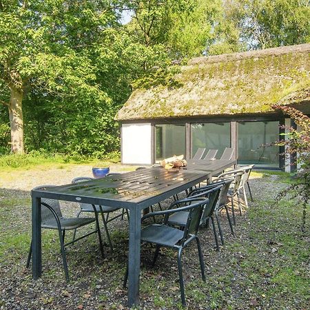 15 Person Holiday Home In Hundslund Экстерьер фото