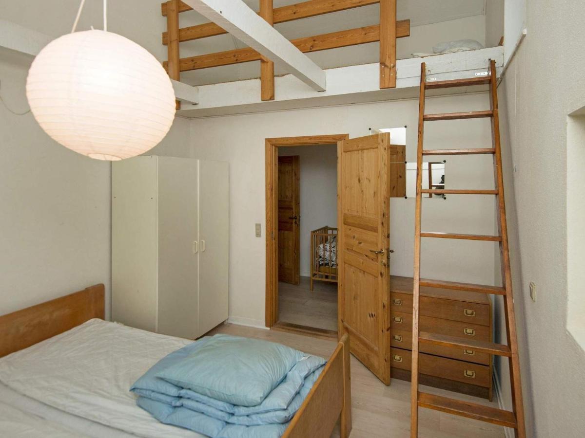 15 Person Holiday Home In Hundslund Экстерьер фото